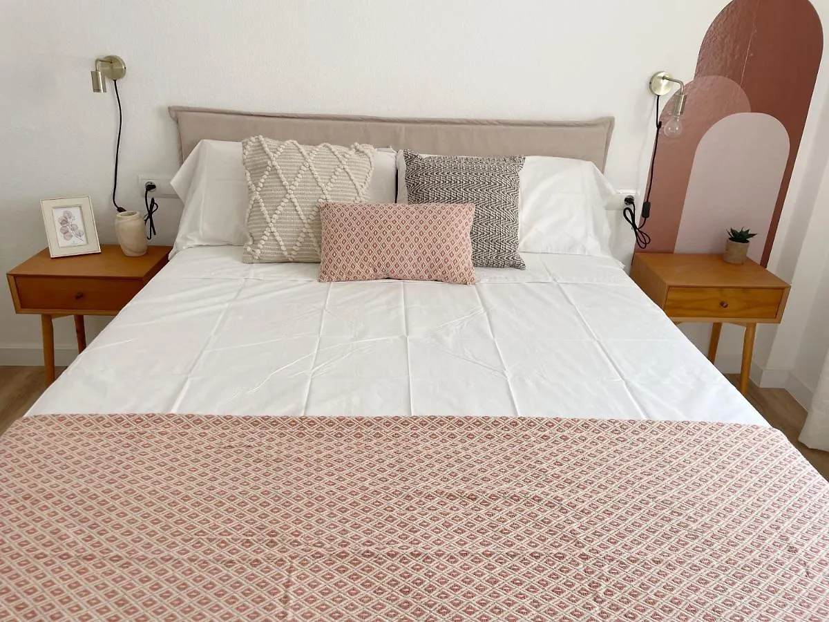 Calm Apartments Estepona Beach: Location, Beach & Old Town Spain